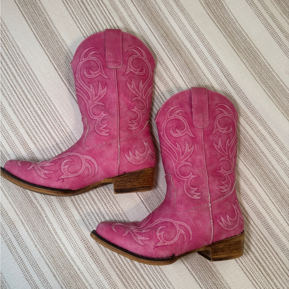Kids Roper Pink Embroidered Western Boots